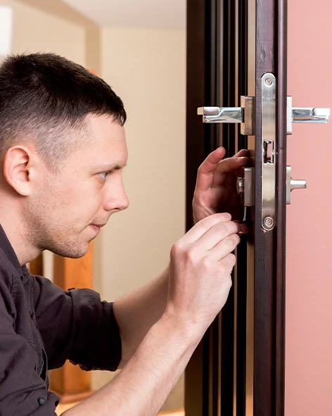 : Professional Locksmith For Commercial And Residential Locksmith Services in Hollister, CA